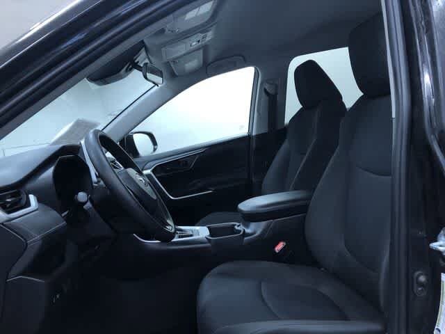 Thumbnail: 2025 Toyota RAV4 - 18