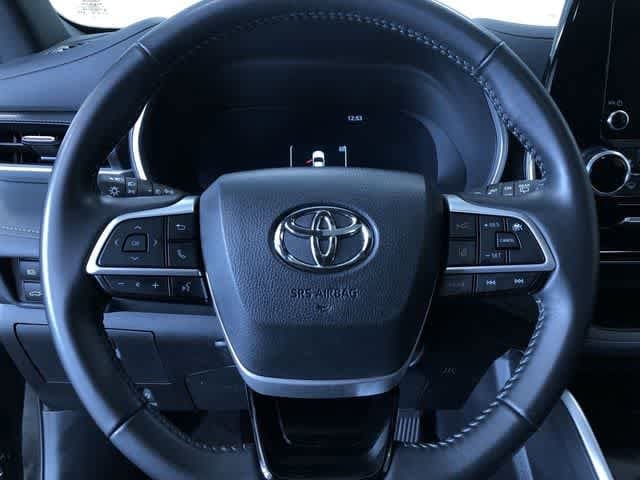 Thumbnail: 2025 Toyota Highlander - 24