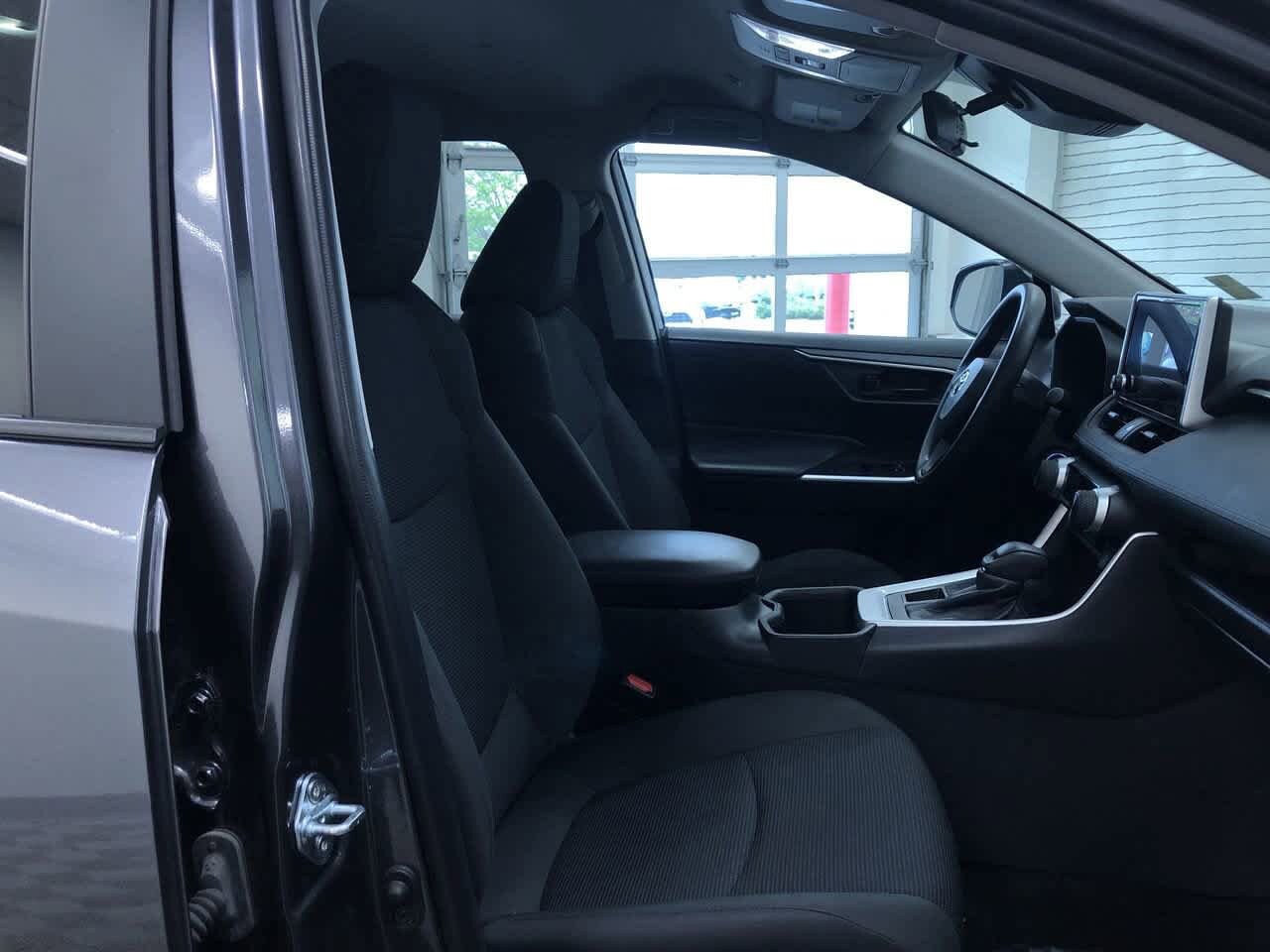 2024 Toyota RAV4 LE 22