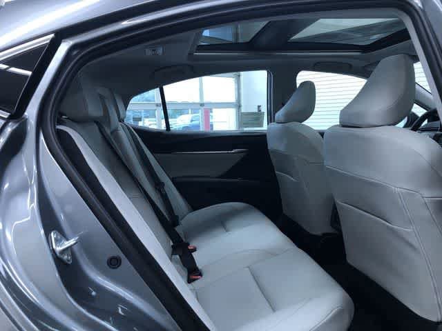 Thumbnail: 2026 Toyota Camry - 21