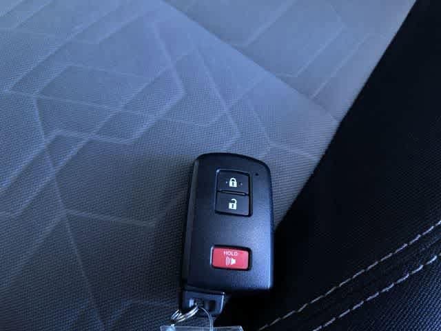 Thumbnail: 2021 Toyota Tacoma - 23