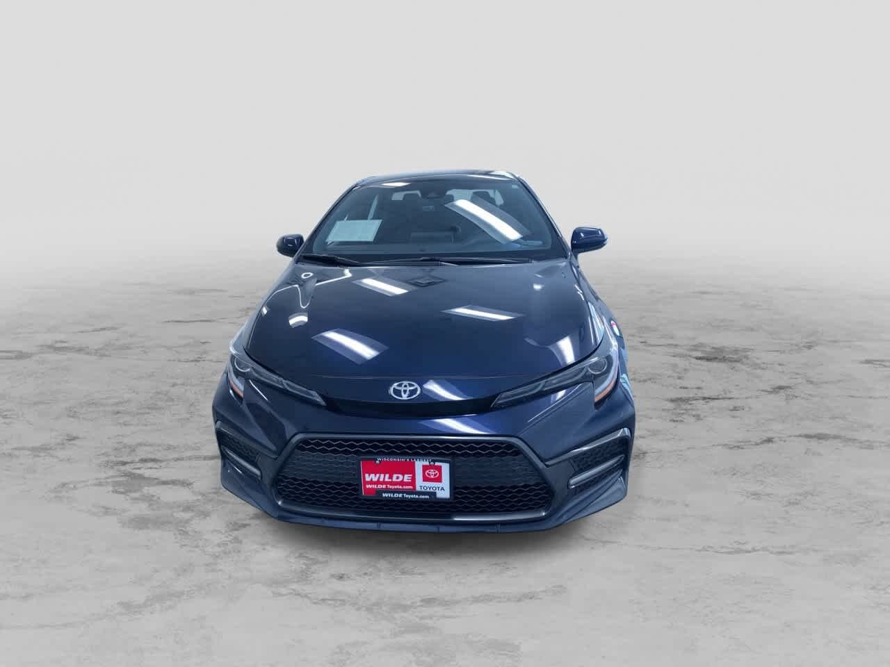 Thumbnail: 2022 Toyota Corolla - 4