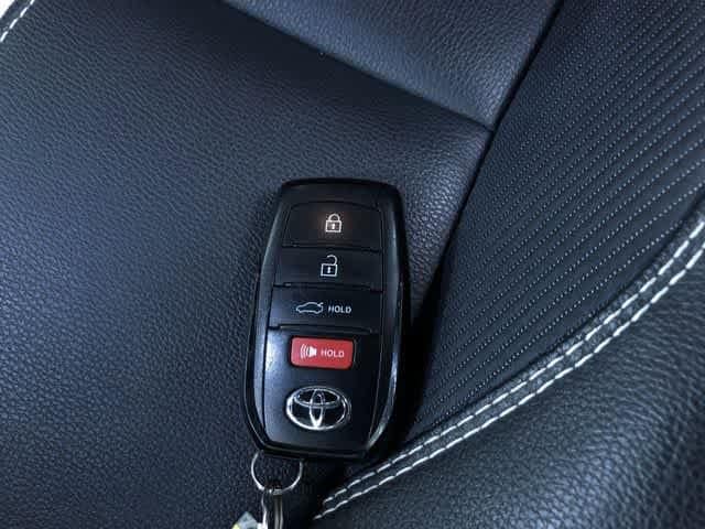 Thumbnail: 2025 Toyota Camry - 30