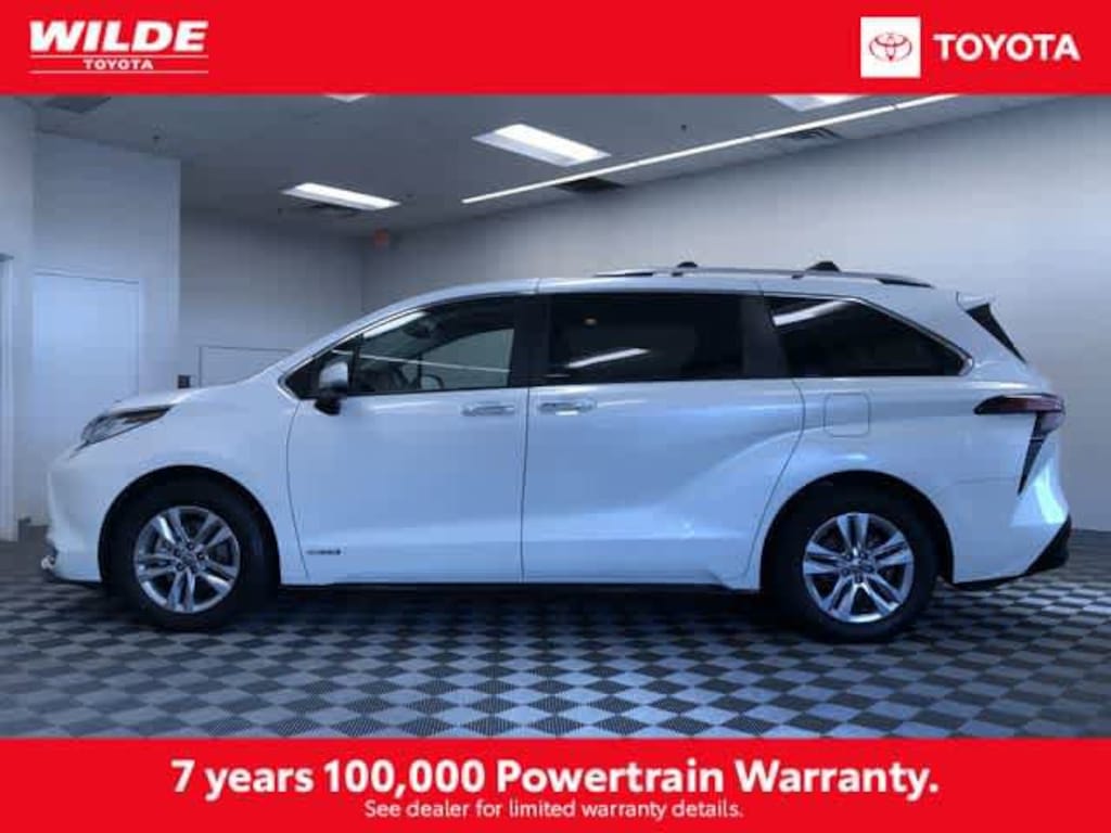 Certified 2021 Toyota Sienna Limited Mini-van, Passenger