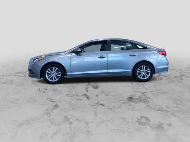 Thumbnail: 2016 Hyundai Sonata - 7