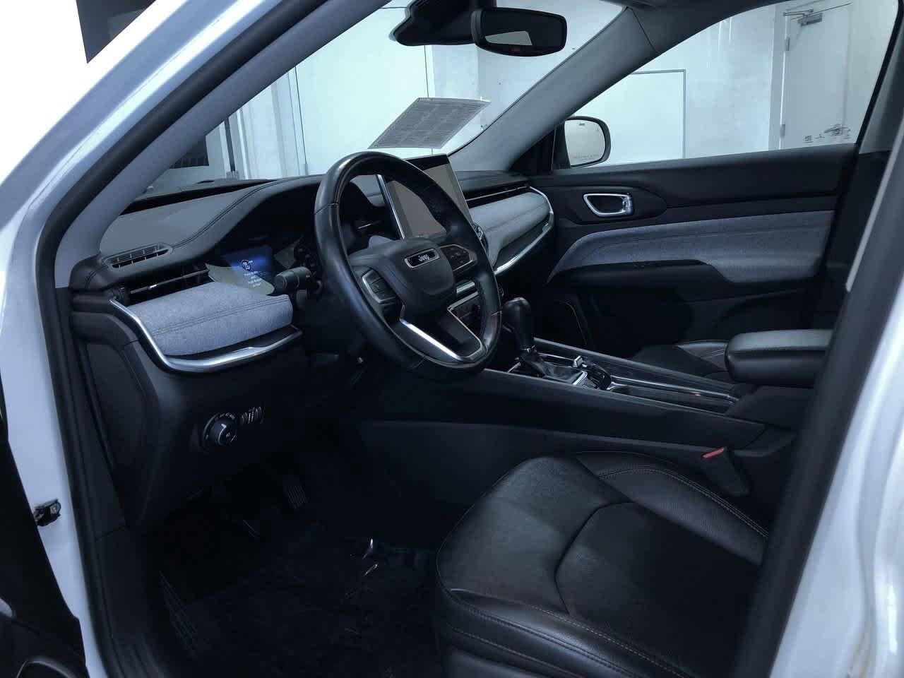 2022 Jeep Compass Latitude 10