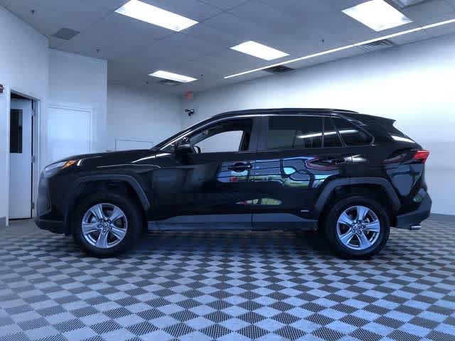 Thumbnail: 2025 Toyota RAV4 - 11