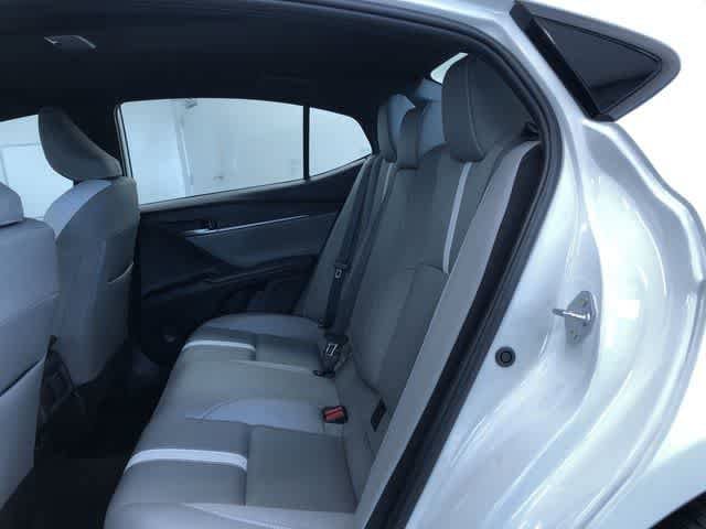 Thumbnail: 2025 Toyota Camry - 13