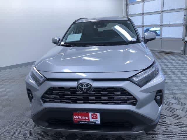 Thumbnail: 2022 Toyota RAV4 - 14