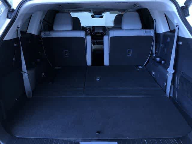 Thumbnail: 2021 Toyota Highlander - 34