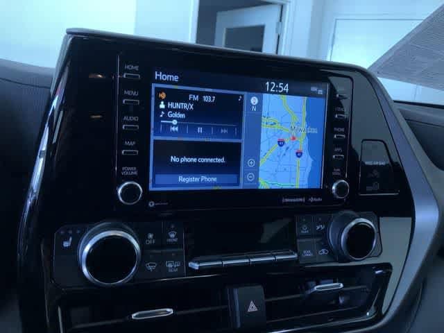 Thumbnail: 2022 Toyota Highlander - 27