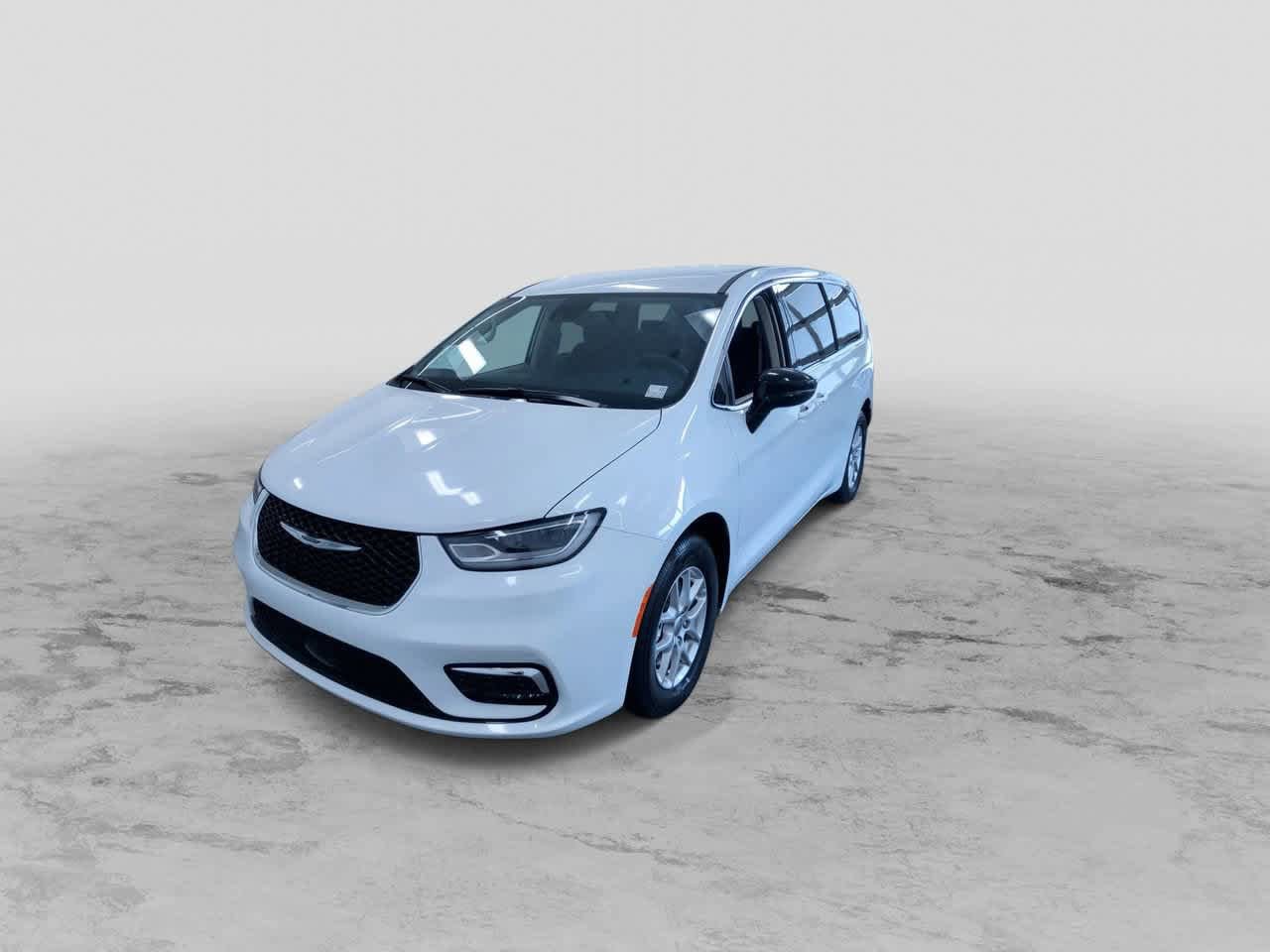 2024 Chrysler Pacifica Touring L 5