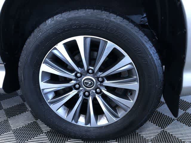 Thumbnail: 2020 Lexus GX - 16