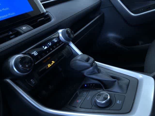 Thumbnail: 2025 Toyota RAV4 - 29