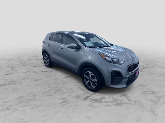 Thumbnail: 2020 Kia Sportage - 3