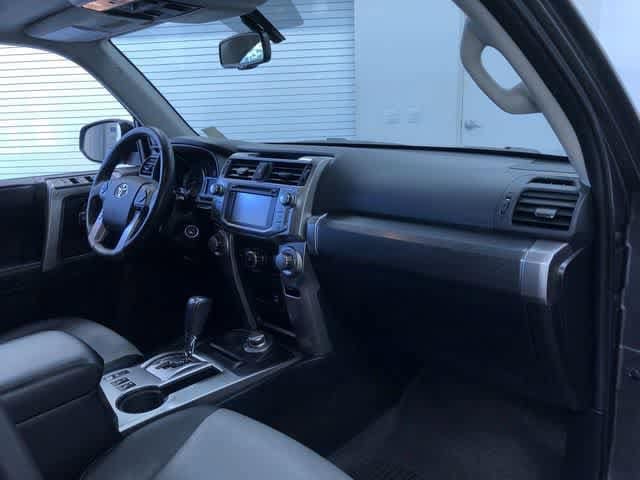 Thumbnail: 2017 Toyota 4Runner - 26