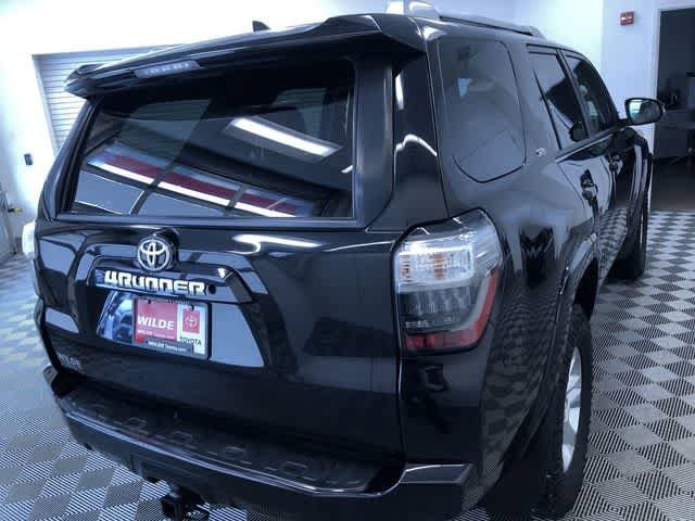 Thumbnail: 2017 Toyota 4Runner - 33