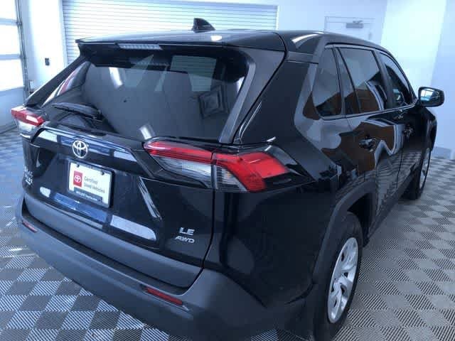 Thumbnail: 2022 Toyota RAV4 - 33