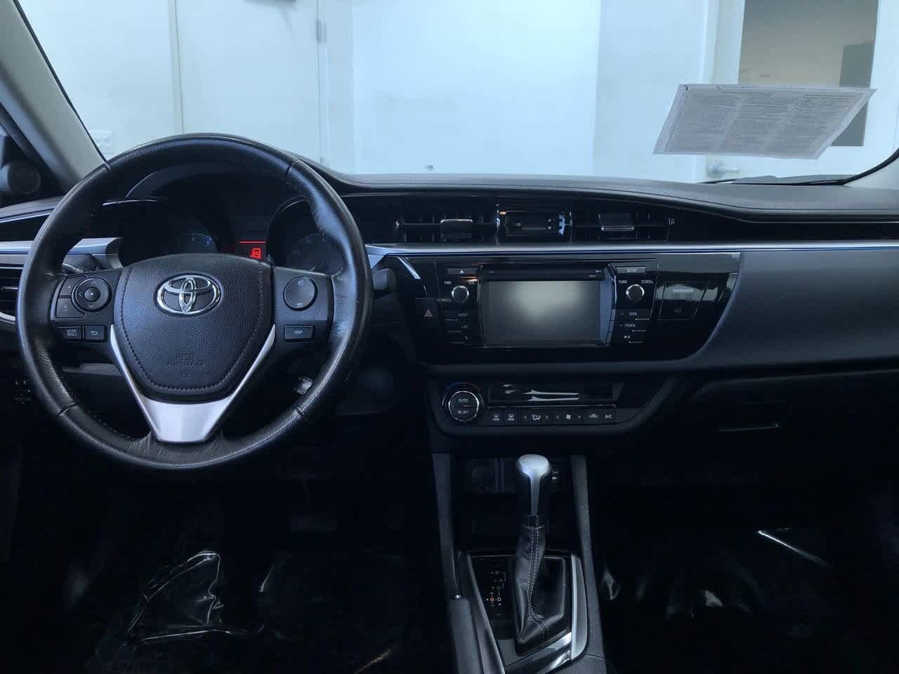 Thumbnail: 2016 Toyota Corolla - 17