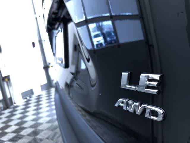 Thumbnail: 2023 Toyota RAV4 - 15