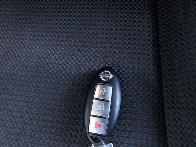 Thumbnail: 2011 Nissan Rogue - 34