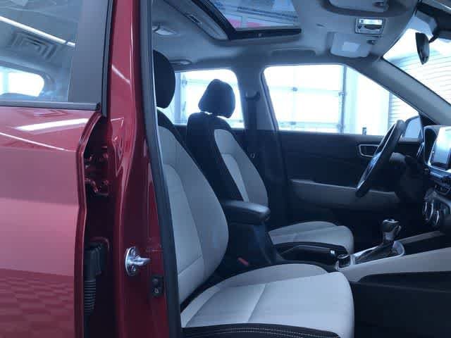 Thumbnail: 2025 Hyundai Venue - 22