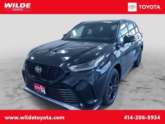 Thumbnail: 2025 Toyota Highlander - 1