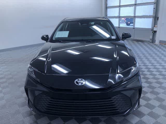 Thumbnail: 2025 Toyota Camry - 15