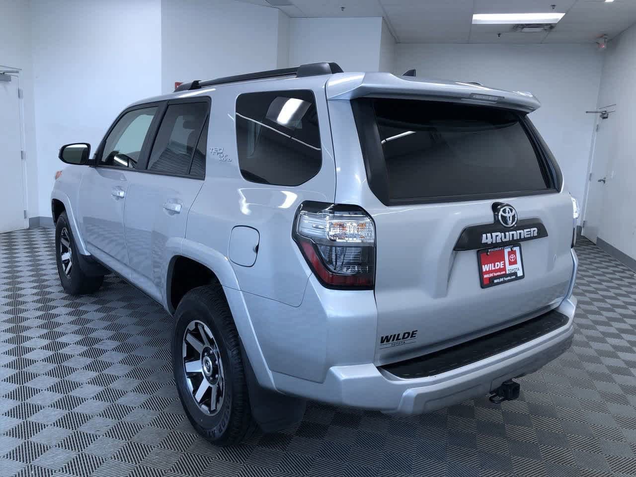 2024 Toyota 4Runner TRD Off Road 12