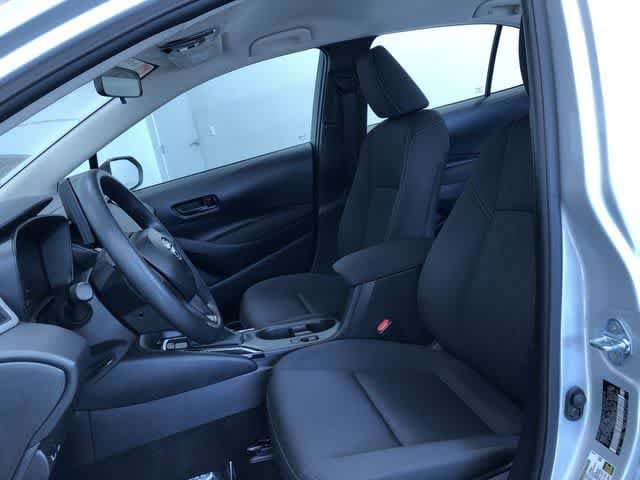 Thumbnail: 2025 Toyota Corolla - 18