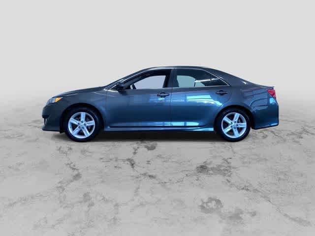 Thumbnail: 2012 Toyota Camry - 7