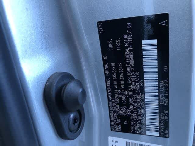 Thumbnail: 2024 Toyota Highlander - 33