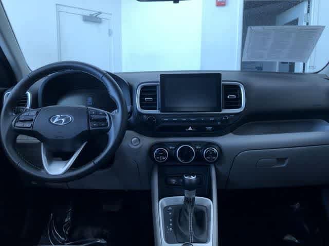 Thumbnail: 2025 Hyundai Venue - 17