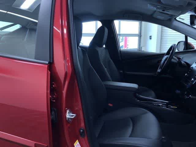 Thumbnail: 2021 Toyota Prius - 24