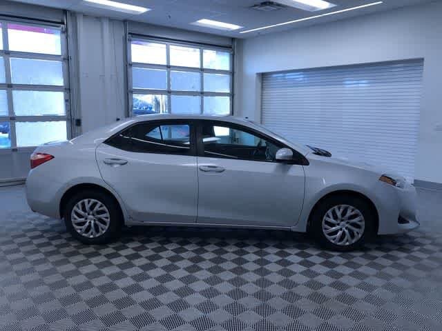 Thumbnail: 2019 Toyota Corolla - 35