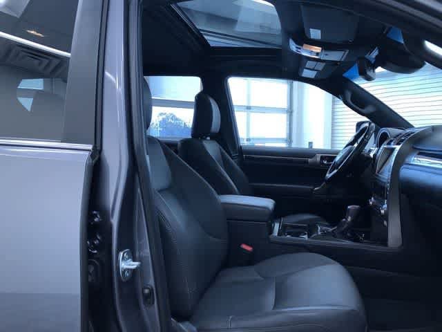 Thumbnail: 2021 Lexus GX - 21