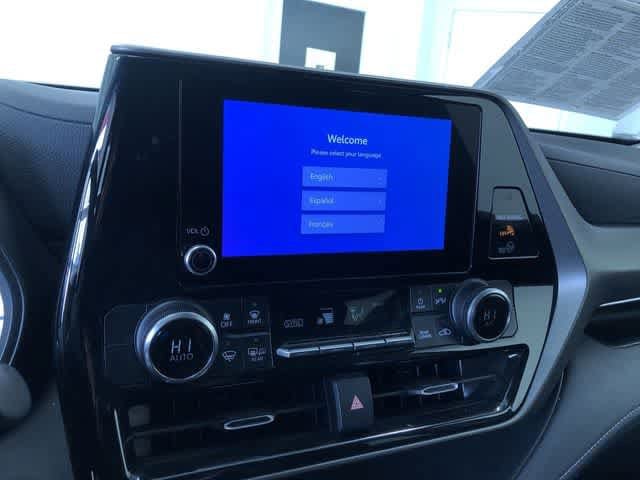 Thumbnail: 2024 Toyota Highlander - 30