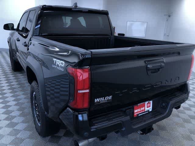 Thumbnail: 2025 Toyota Tacoma - 4