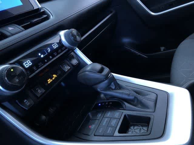 Thumbnail: 2023 Toyota RAV4 - 29