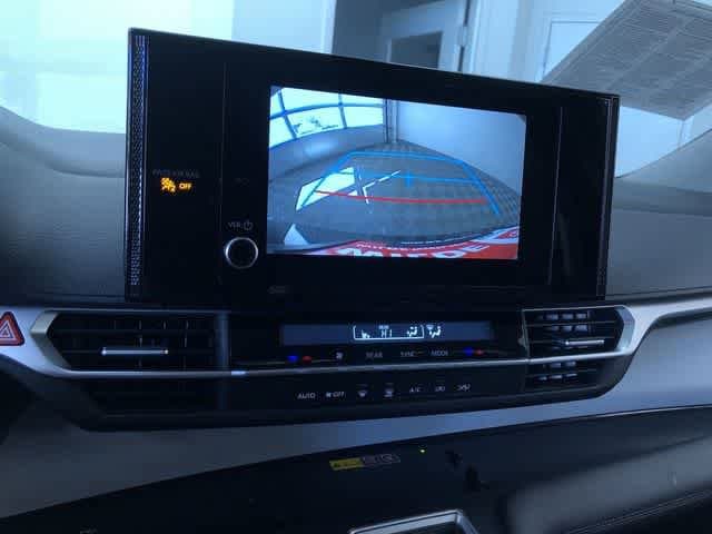 Thumbnail: 2025 Toyota Sienna - 28