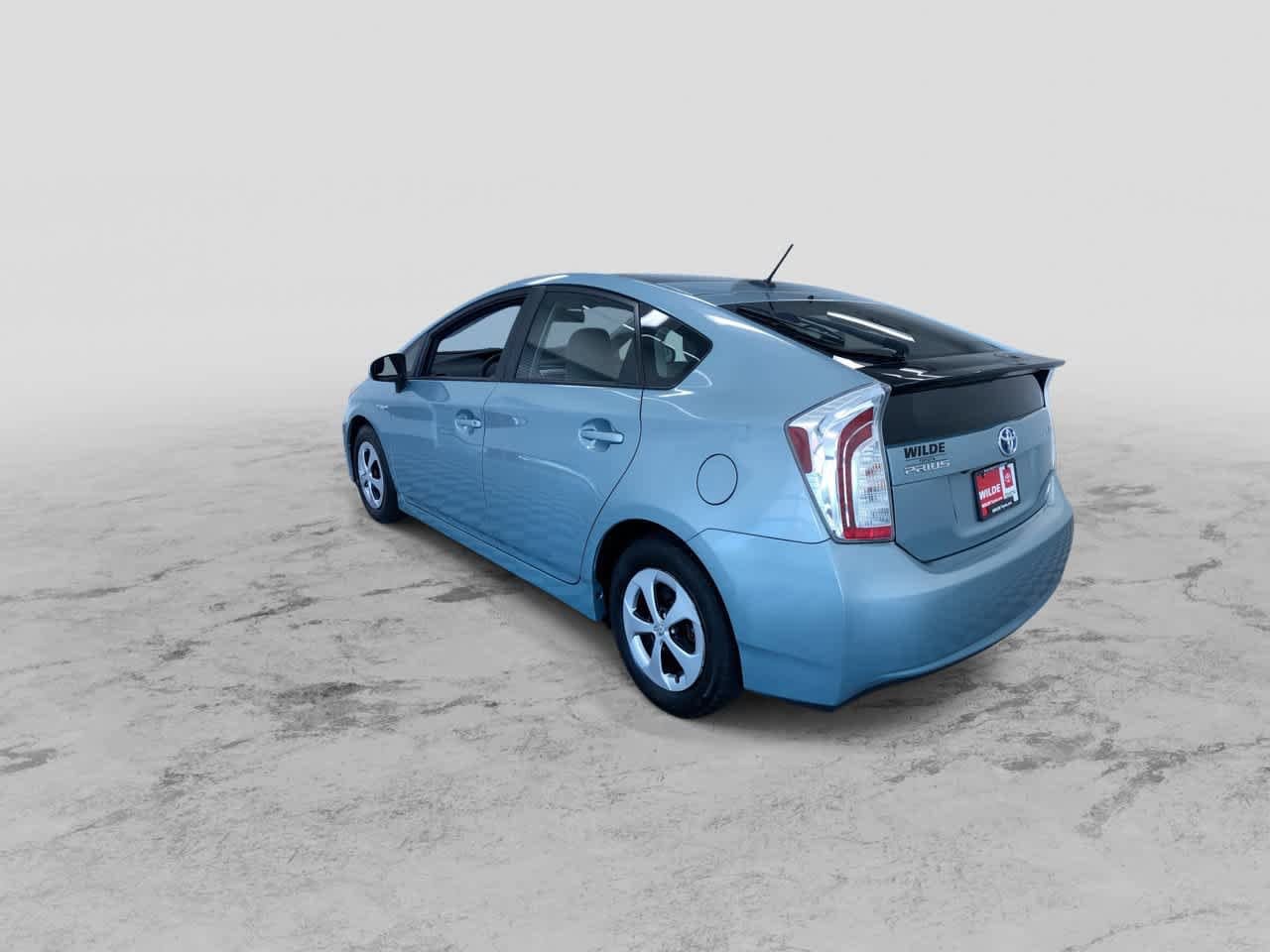 Thumbnail: 2013 Toyota Prius - 7