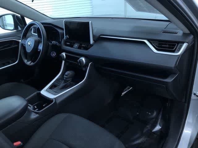 Thumbnail: 2025 Toyota RAV4 - 23