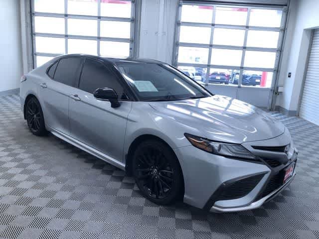 Thumbnail: 2021 Toyota Camry - 28