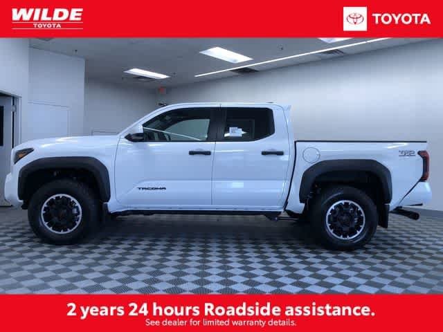Thumbnail: 2026 Toyota Tacoma - 3