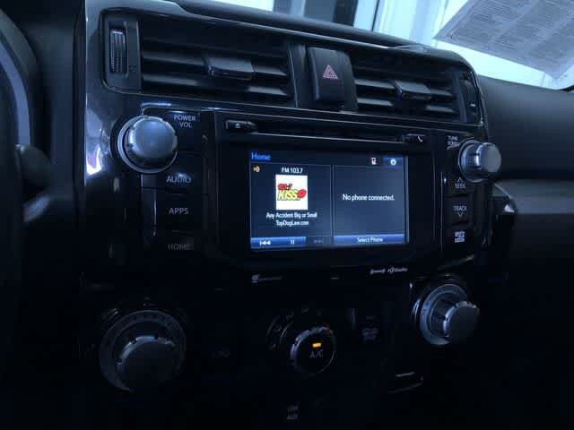 Thumbnail: 2017 Toyota 4Runner - 30