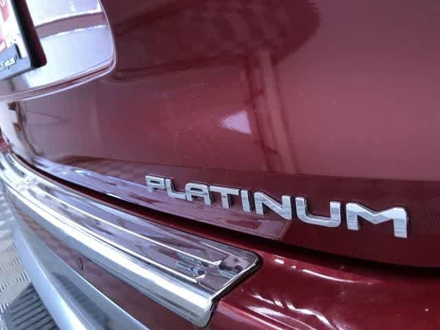 Thumbnail: 2020 Toyota Highlander - 15