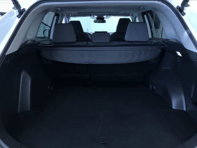 Thumbnail: 2025 Toyota RAV4 - 33