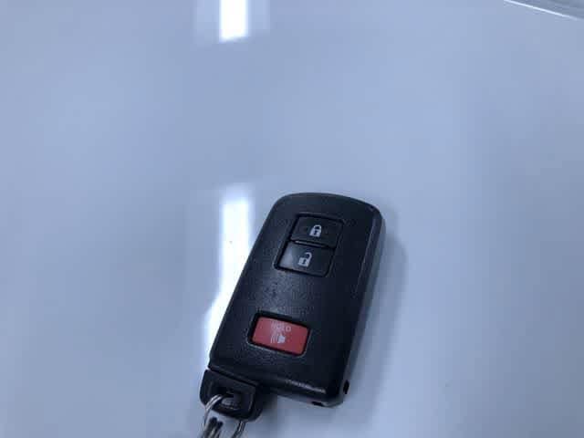 Thumbnail: 2023 Toyota Tacoma - 28