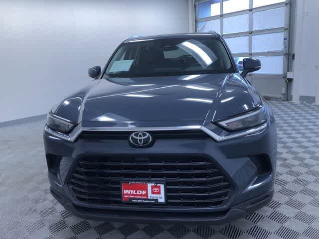 Thumbnail: 2025 Toyota Grand Highlander - 16