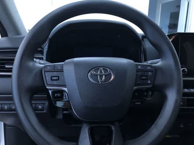 Thumbnail: 2025 Toyota Camry - 25